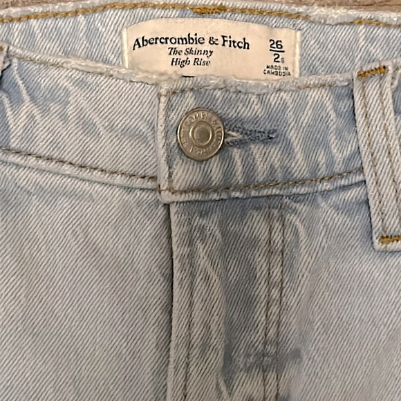 A&F ‘the skinny high rise’ - light destroyed - Picture 2 of 4